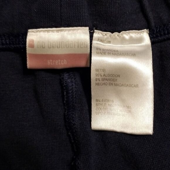 🦋3/$15💰No Boundaries Shorts - Picture 3 of 3